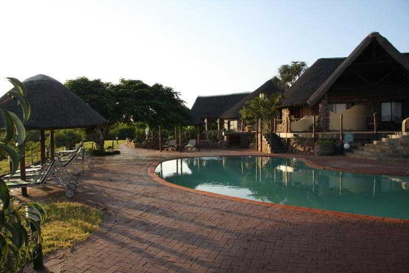Zulu Nyala Game Lodge ฮลูฮลูเว ภายนอก รูปภาพ